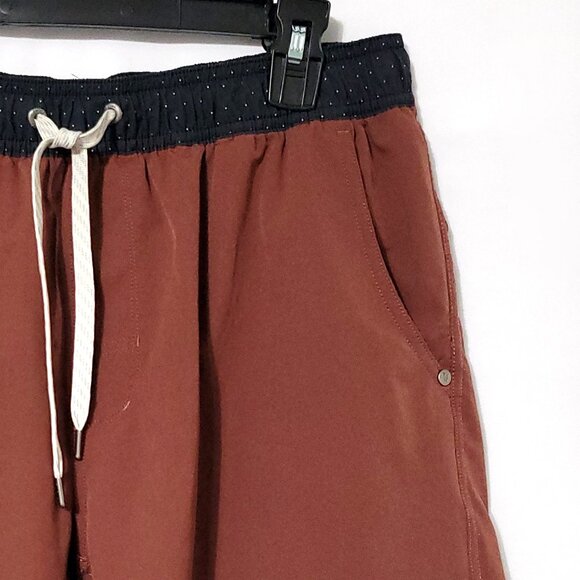Vuori Mens Kore Shorts Size L Drawstring Lined Pockets Brick Red Performance Gym - Picture 4 of 10